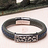 Men's leather bracelet decorated with stainless steel skulls