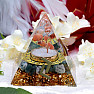 Orgonite pyramid with moss agate Runa Jera