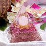 Orgonite pyramid with strawberry crystal