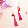 Carnelian fashion earrings with stones and wood